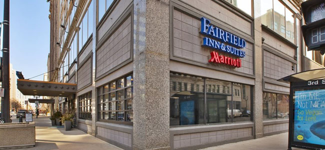 Fairfield Inn and Suites Downtown to Milwaukee International Airport Car Service